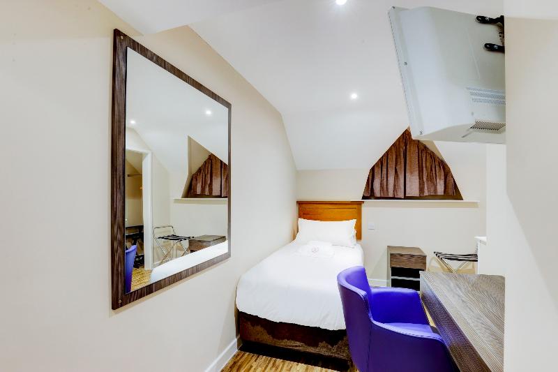 The Gissons Hotel - Oda