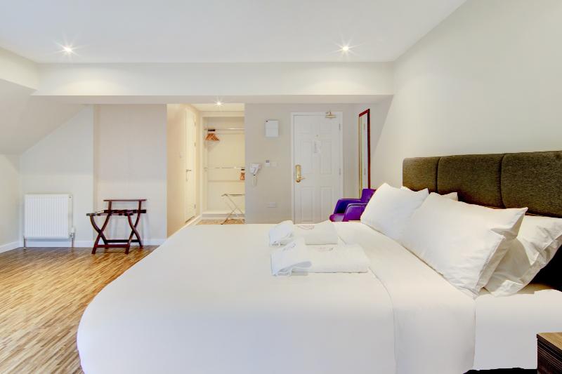 The Gissons Hotel - Oda