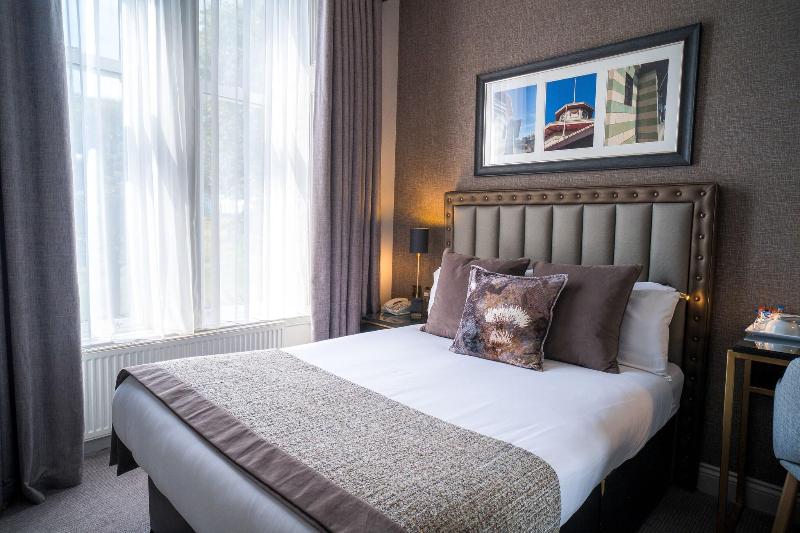 Number 10 Hotel - Oda