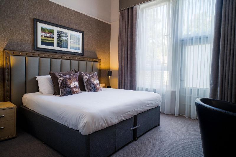 Number 10 Hotel - Oda