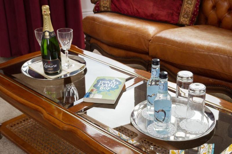 Lincoln House Hotel - Oda