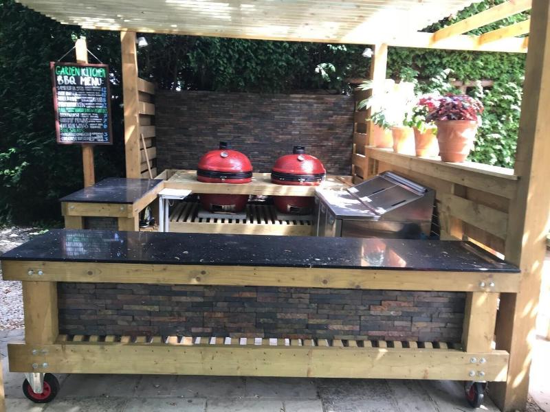 The Carpenters Arms - Aktivite