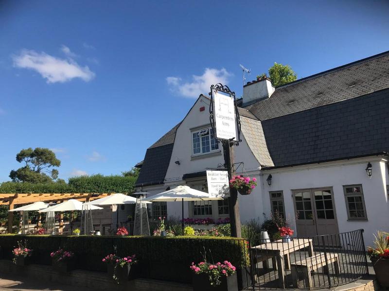 The Carpenters Arms - Genel