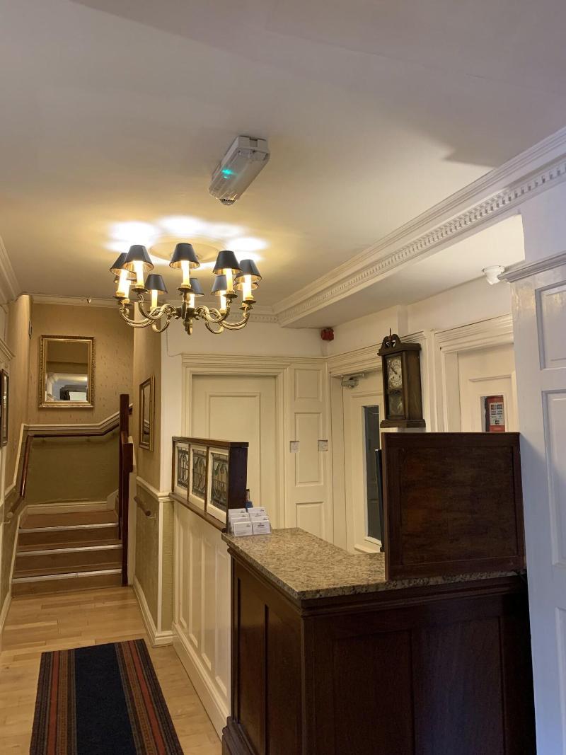 Beech Mount Hotel - Lobi