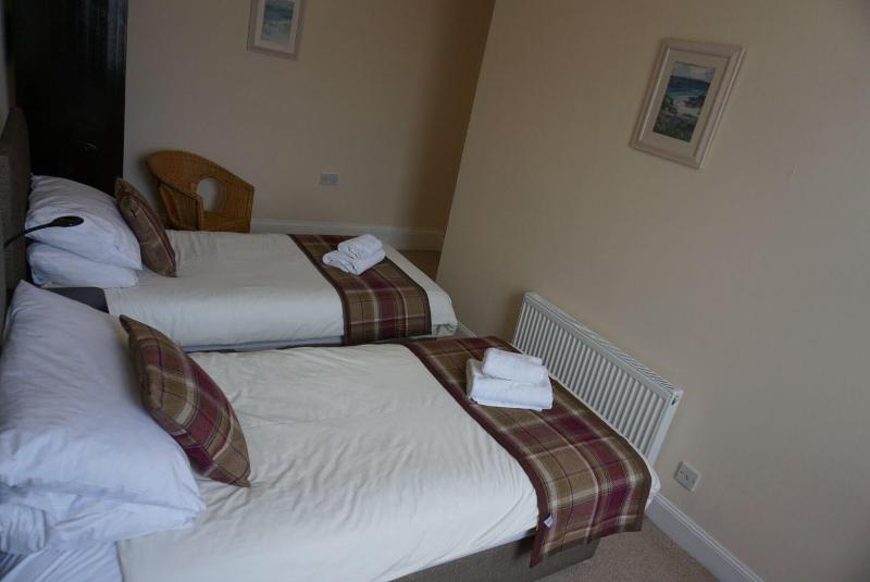 The Kelvin Hotel - Oda