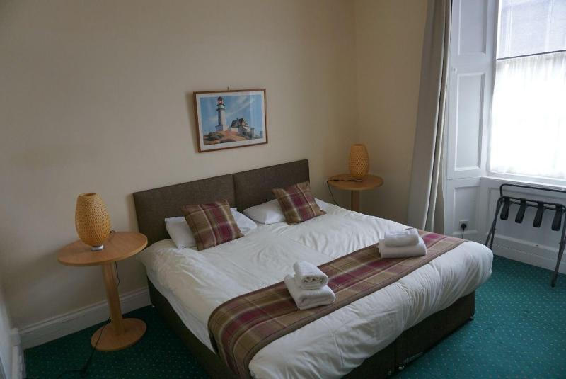 The Kelvin Hotel - Oda