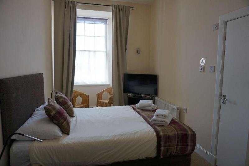 The Kelvin Hotel - Oda