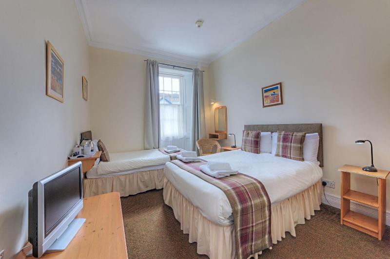 The Kelvin Hotel - Oda