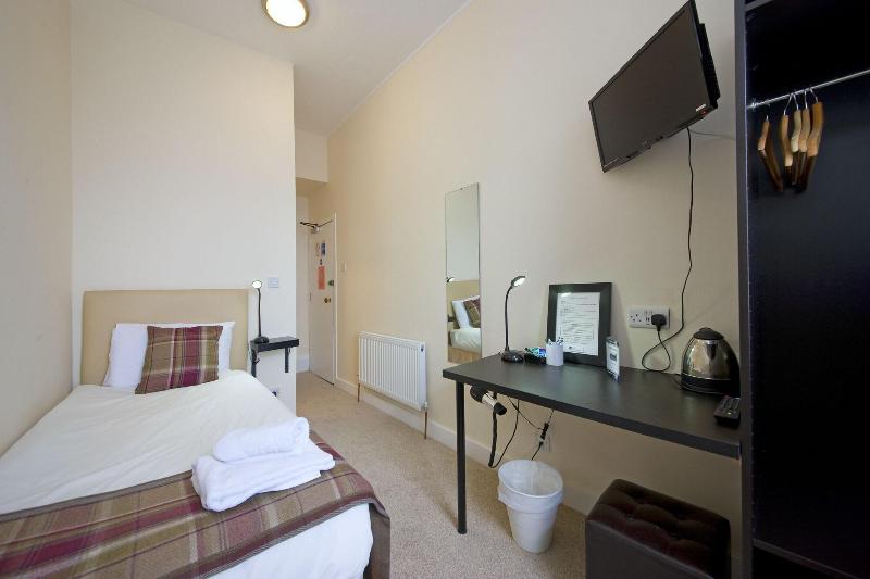 The Kelvin Hotel - Oda