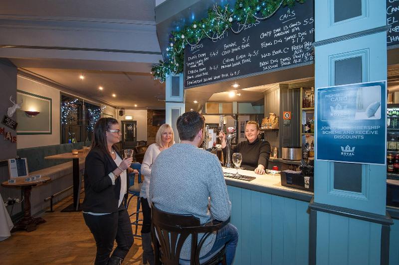 The Royal Hotel (latinos) - Bar