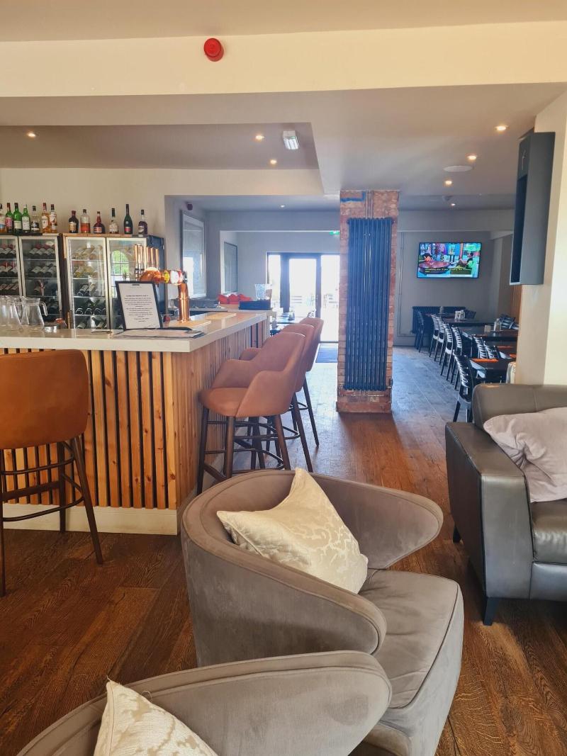 Dormy House Hotel - Bar