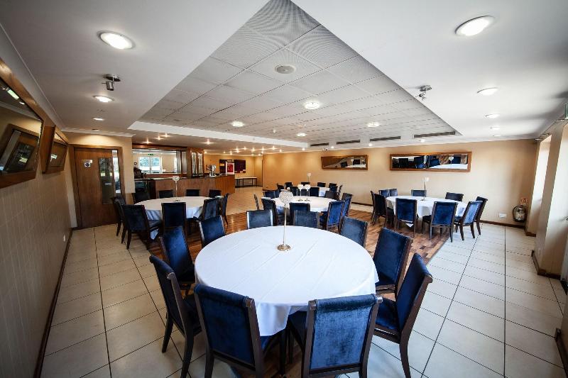 The Manor Hotel Restaurant - Restoran