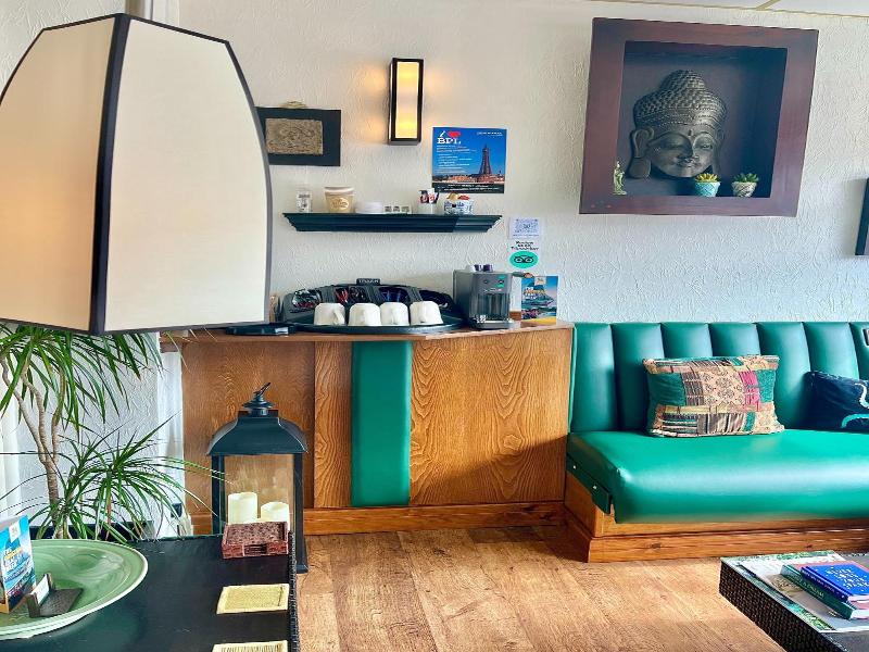Clifton Court Hotel - Genel
