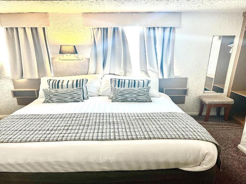Clifton Court Hotel - Oda
