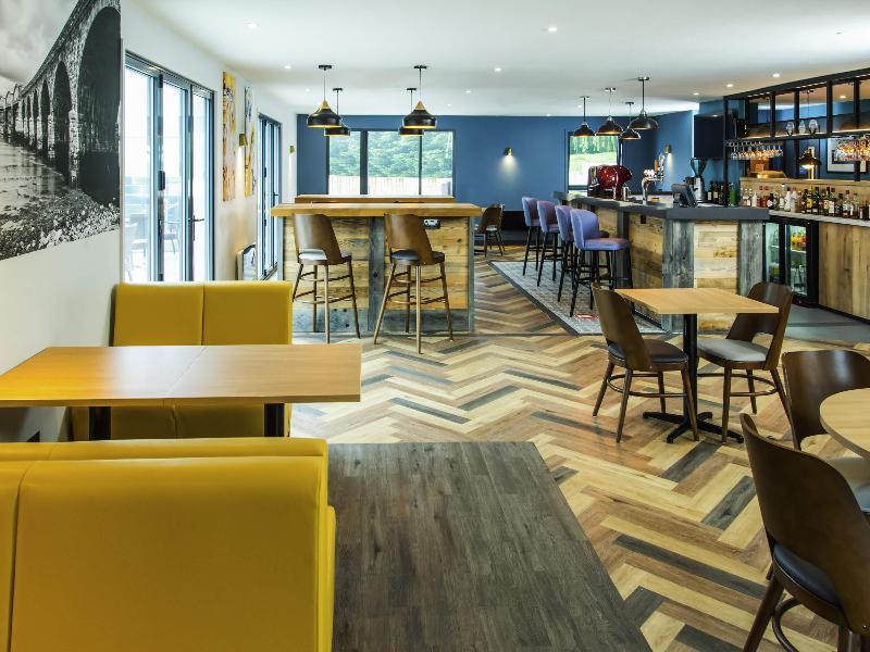 Ibis Plymouth - Bar