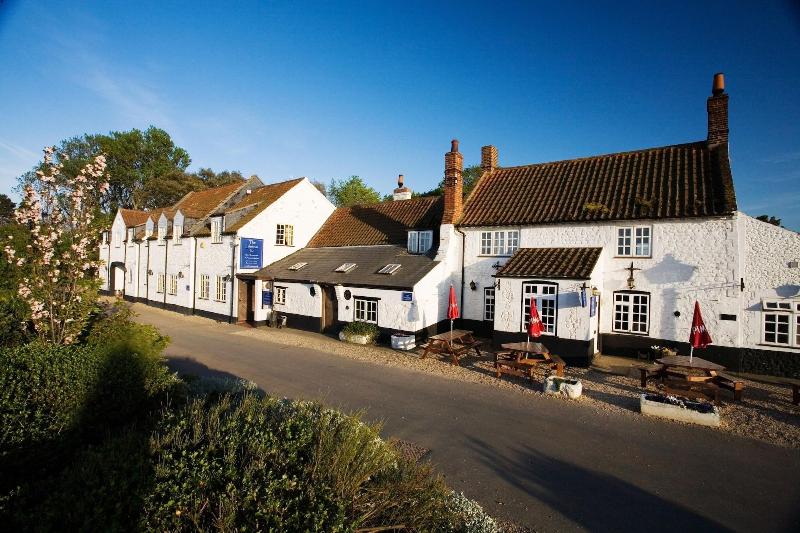 Lifeboat Inn - Genel