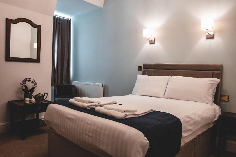 Keppels Head Hotel - Oda