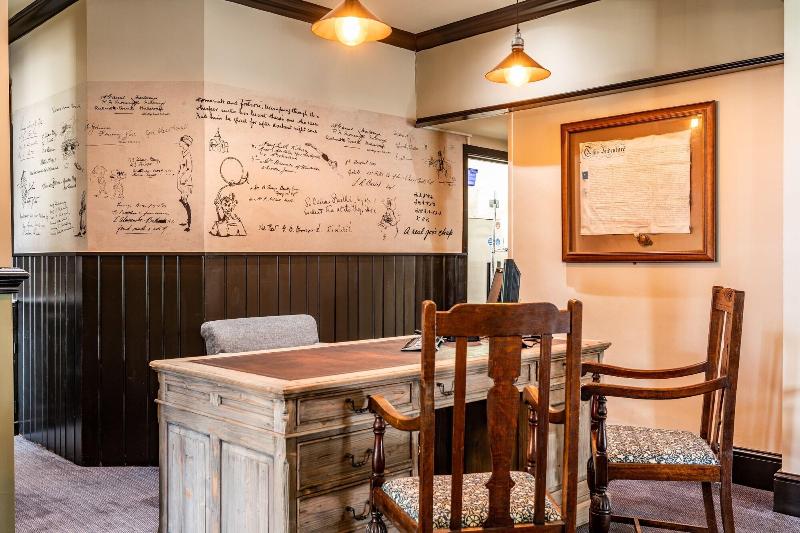 George Hotel - Lobi