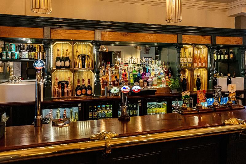 Kings Arms and Royal Hotel - Bar