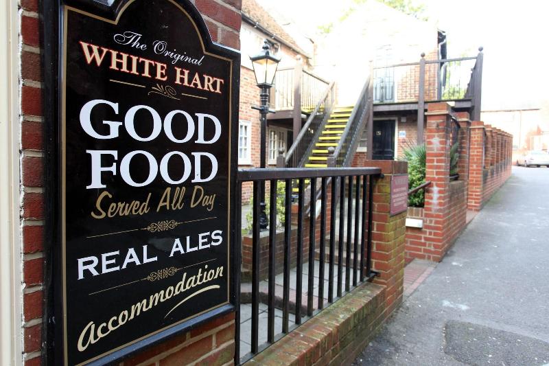 Original White Hart by Marstons Inns - Genel
