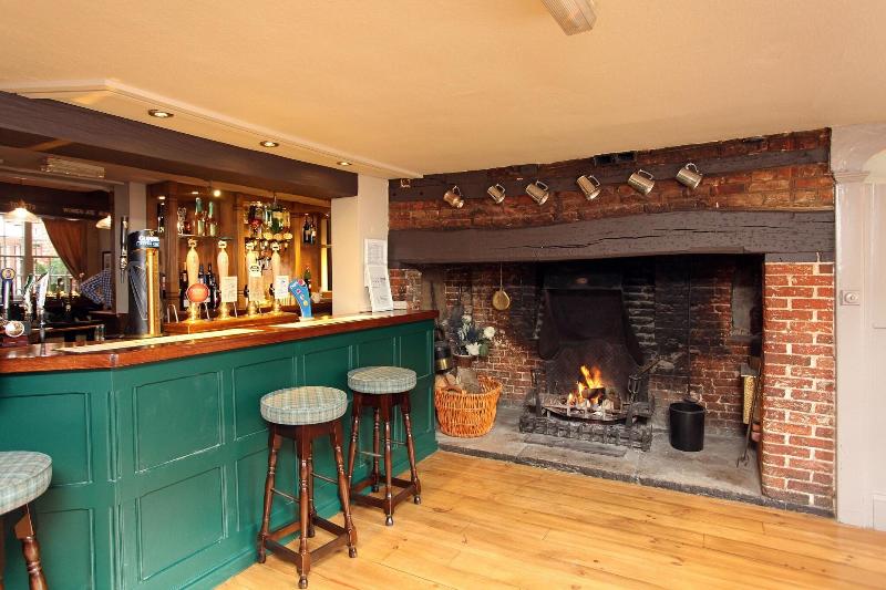 Original White Hart by Marstons Inns - Restoran