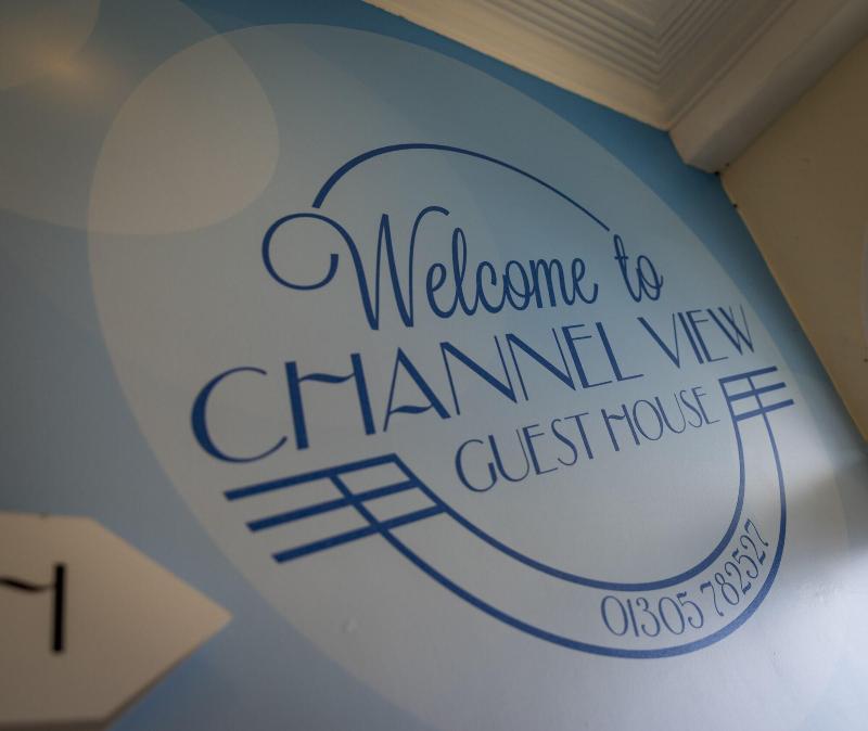 Channel View Guest House - Lobi