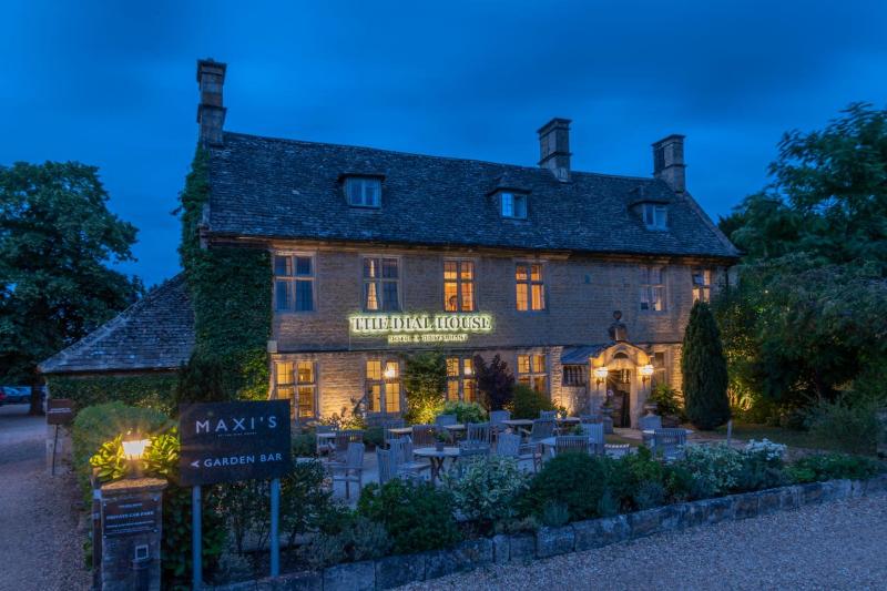 The Dial House Hotel Restaurant - Genel