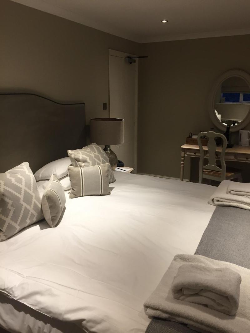 The Dial House Hotel Restaurant - Oda