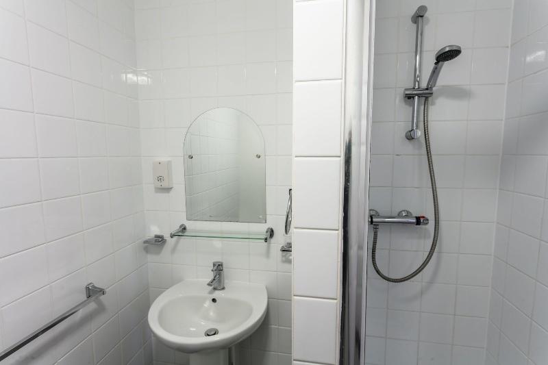 Roydon Marina Village - Oda