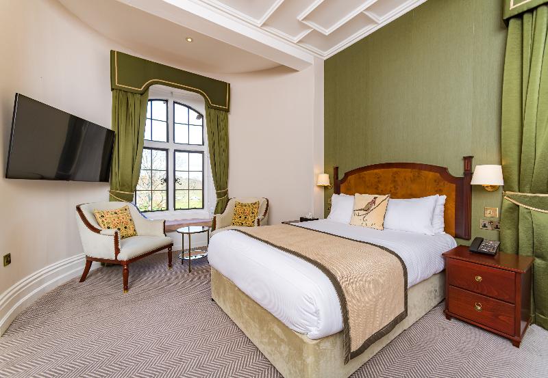 Elvetham Hotel - Oda