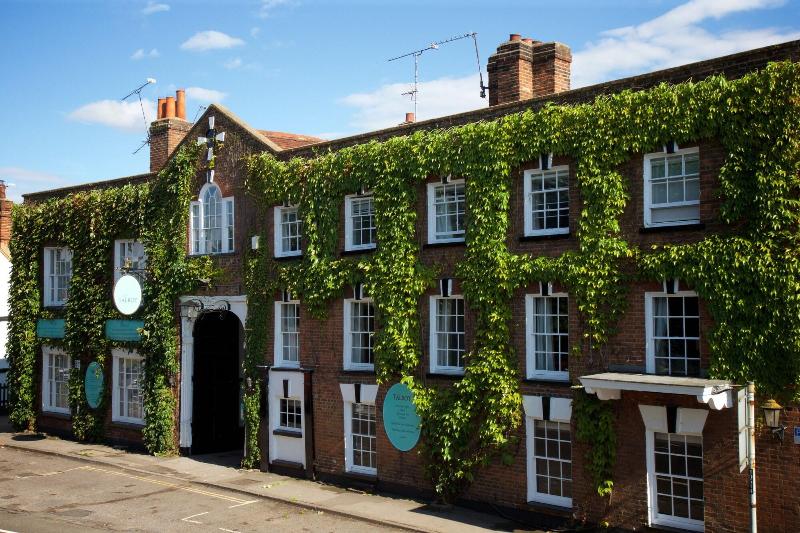 The Talbot Ripley - Genel