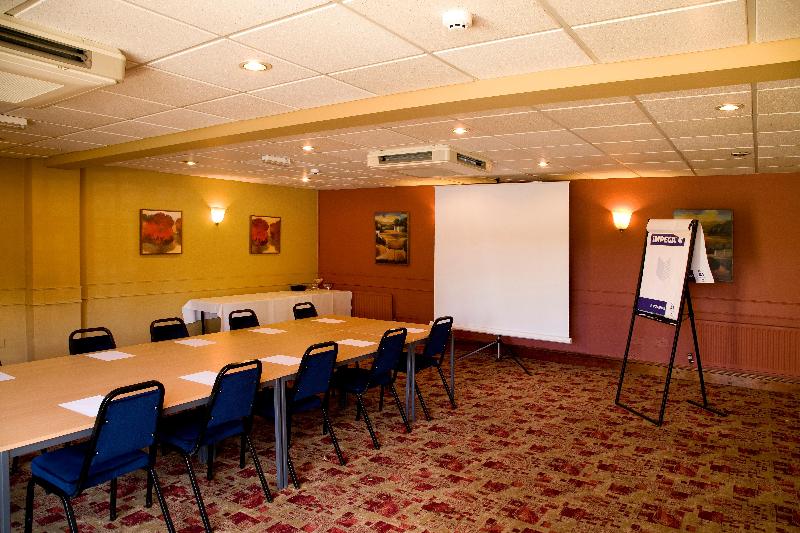 Premier Inn Northampton West - Harpole - Toplantı