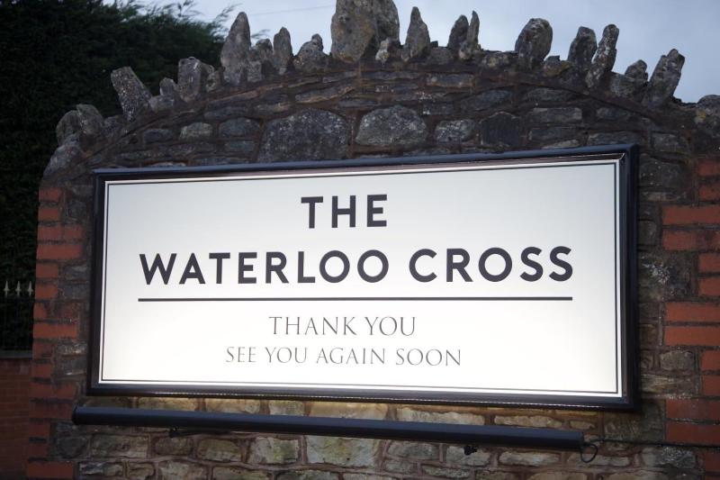 Waterloo Cross by Marstons Inns - Genel