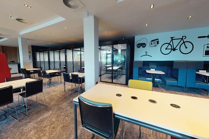 Village Hotel Farnborough - Toplantı