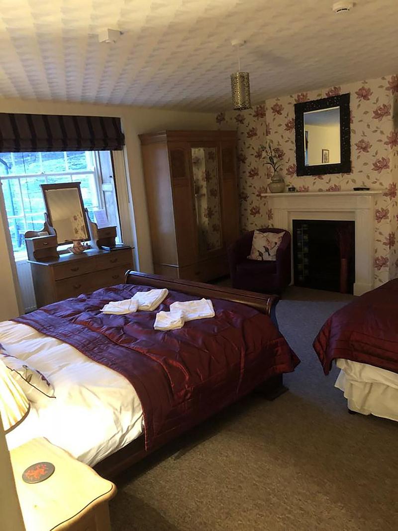 The Oakeley Arms Hotel - Oda