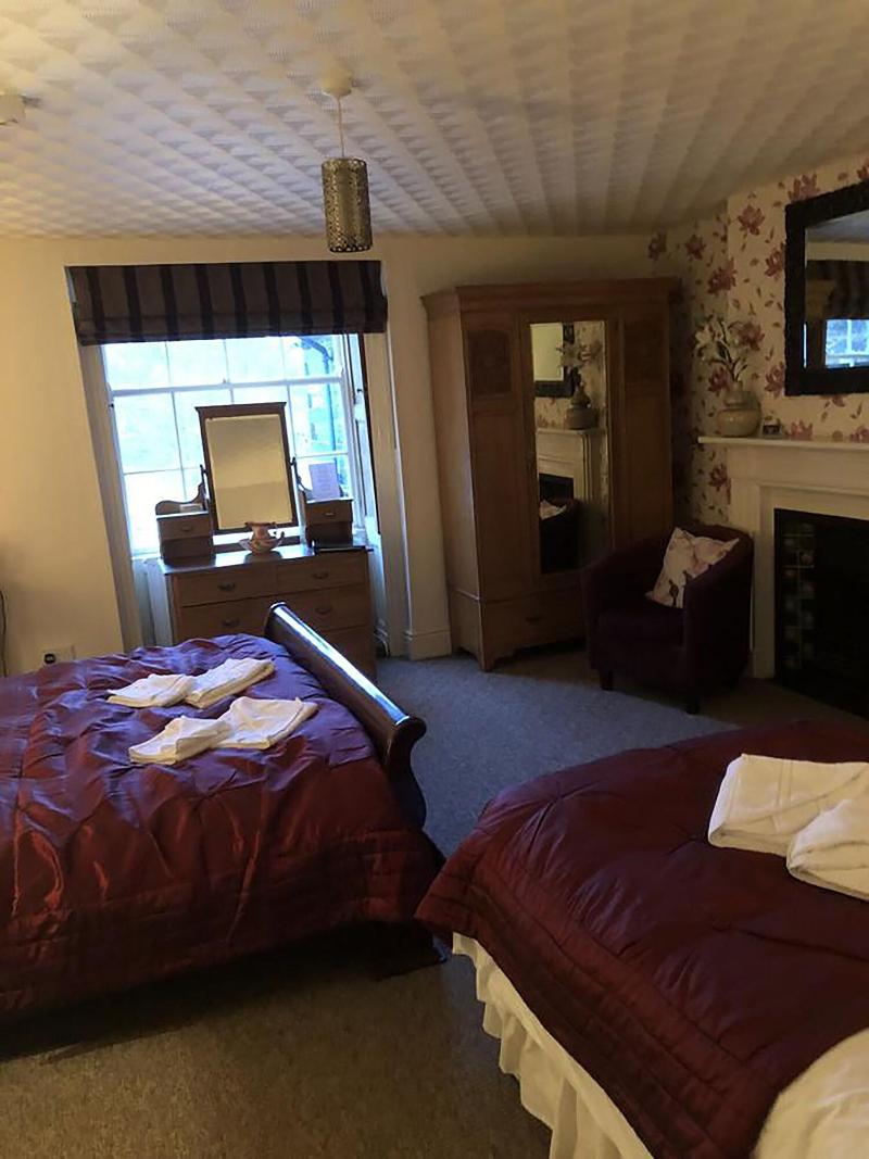 The Oakeley Arms Hotel - Oda