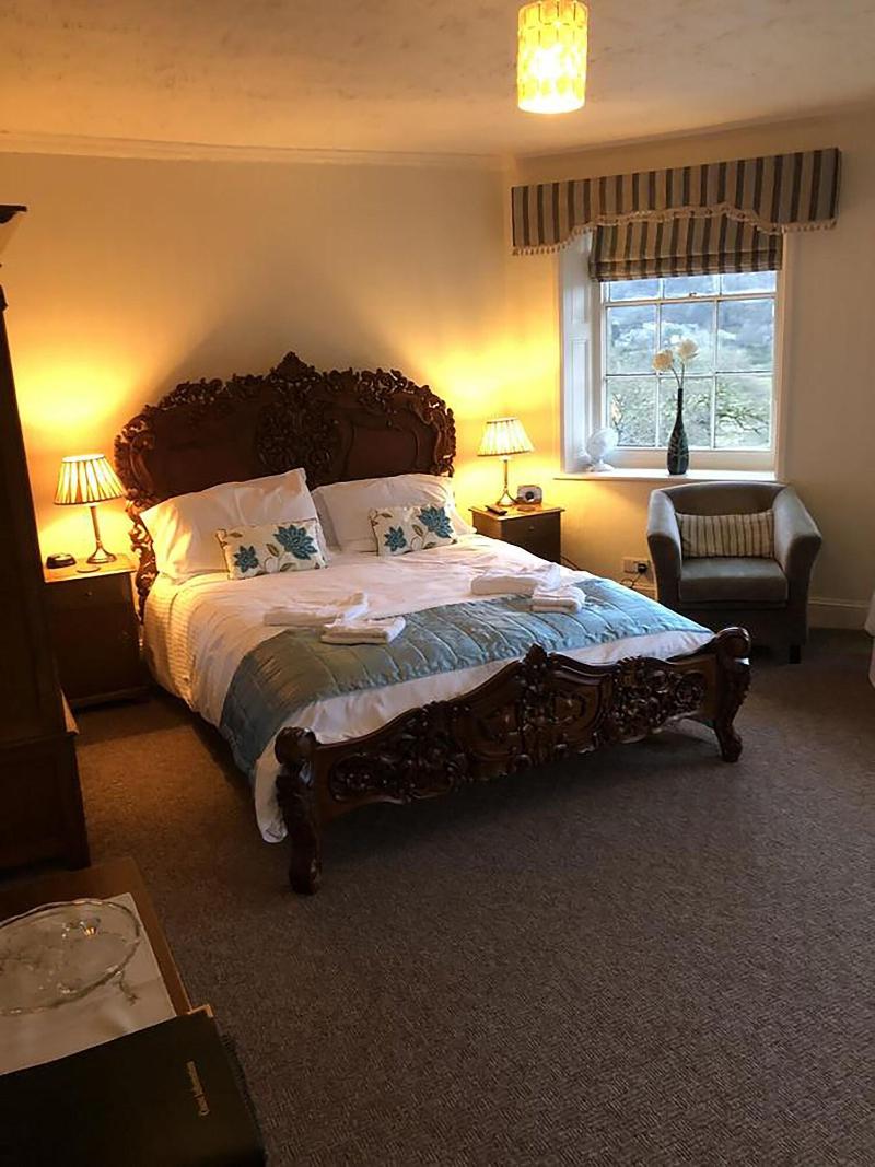 The Oakeley Arms Hotel - Oda