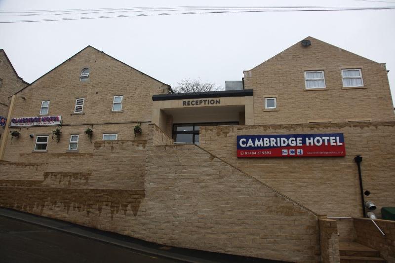 Cambridge Hotel - Teras