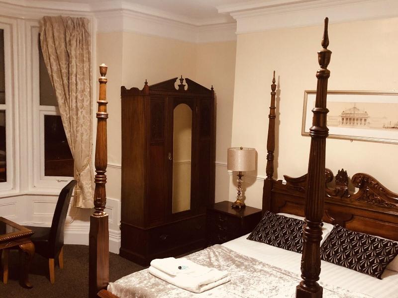 The Manor Hotel - Oda