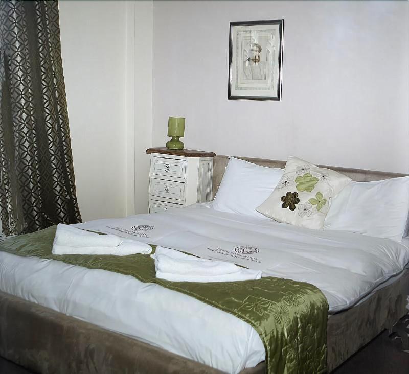 The White Hart Hotel - Oda