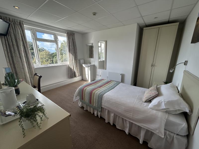Westhill Country Hotel - Oda