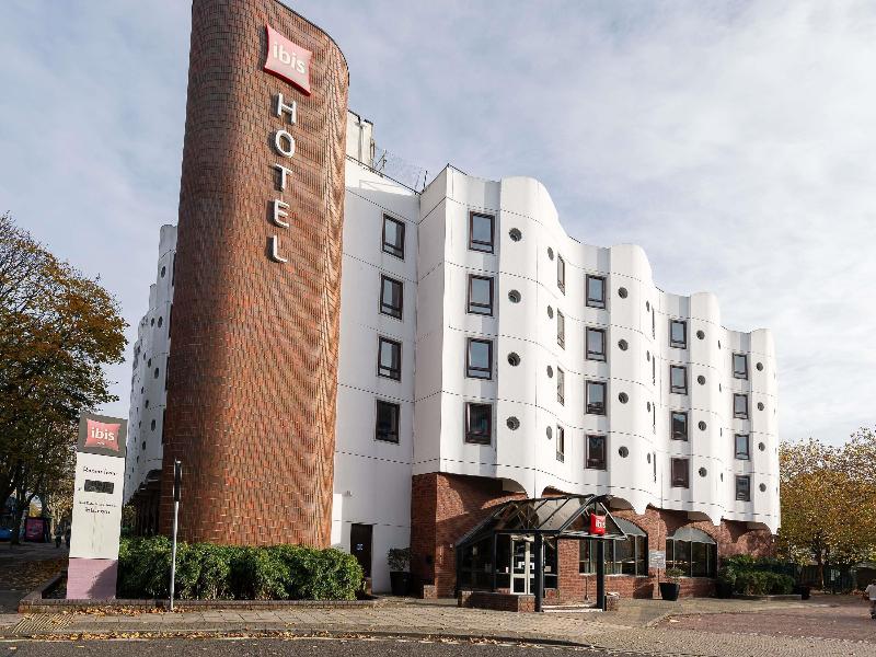 Ibis Portsmouth Centre - Genel