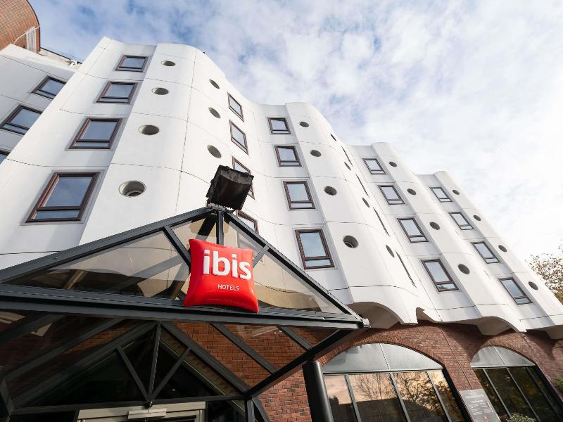 Ibis Portsmouth Centre - Genel