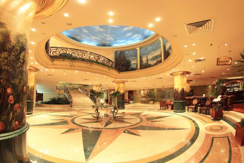 Pyramisa Suites Hotel Cairo - Lobi