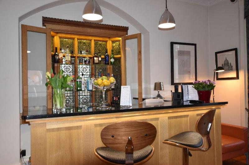 Salisbury House Hotel - Bar