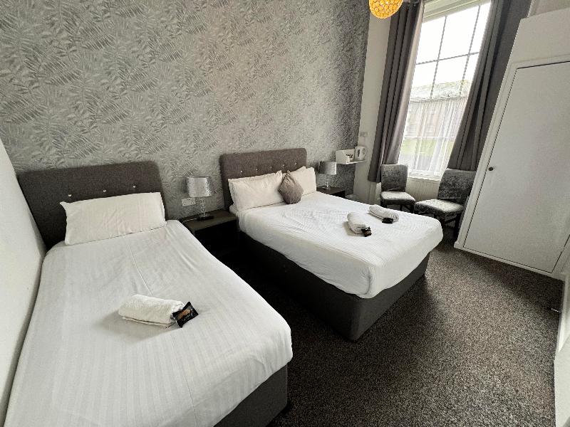The Jubilee Hotel West - Oda