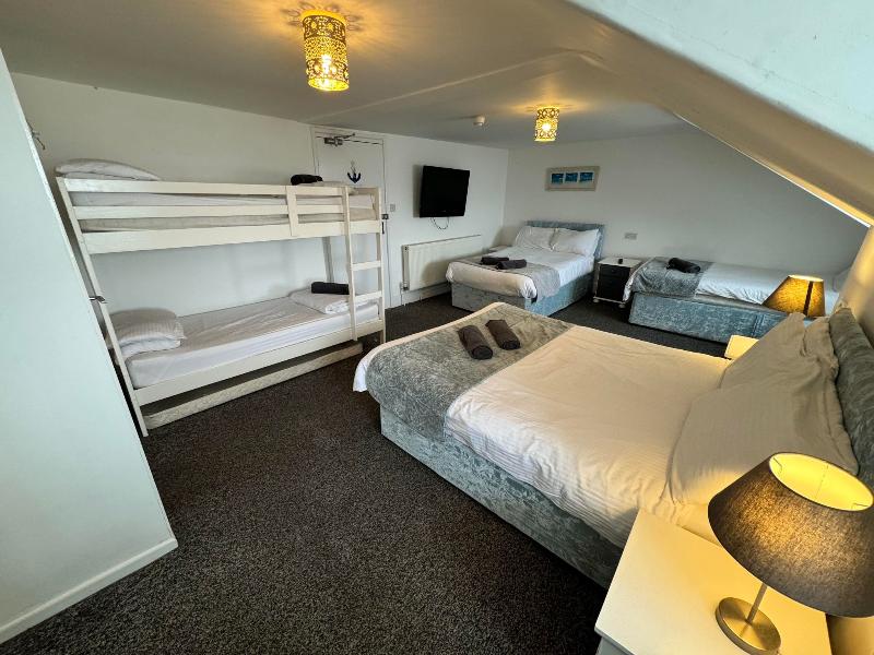 The Jubilee Hotel West - Oda
