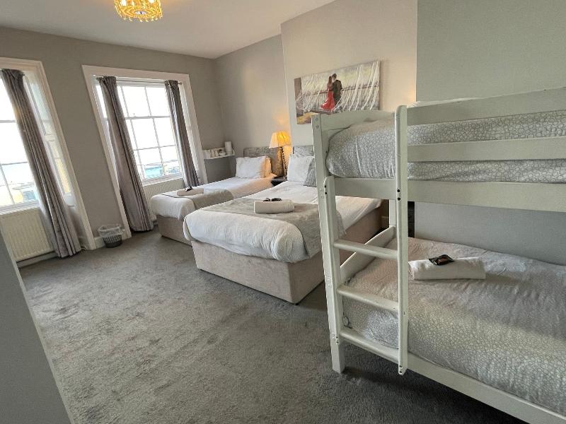 The Jubilee Hotel West - Oda
