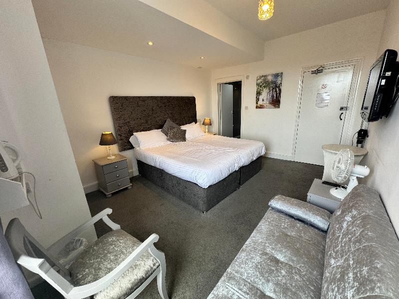 The Jubilee Hotel West - Oda