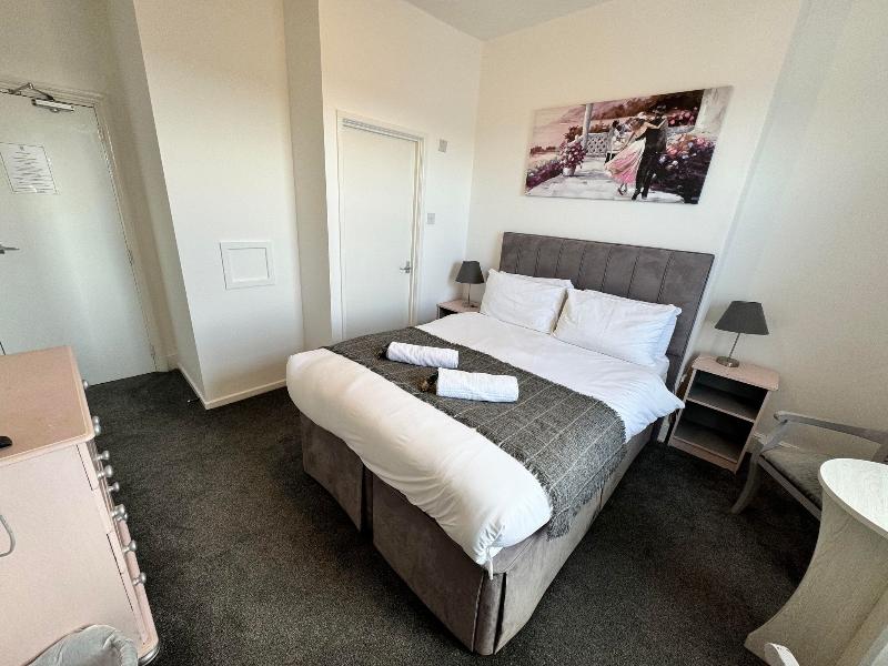 The Jubilee Hotel West - Oda